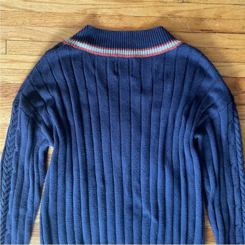 Urban Outfitters ‘Alexandra’ Cable Knit V-Neck Sweater - Picture 5 of 7